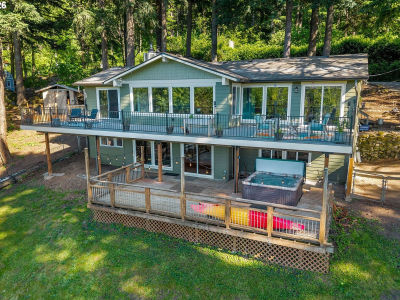 47645 E Columbia River Hwy Corbett, OR 97019