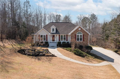 6935 Autumn Hills Dr Cumming, GA 30028