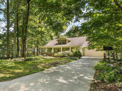 703 Read Dr SE Huntsville, AL 35801