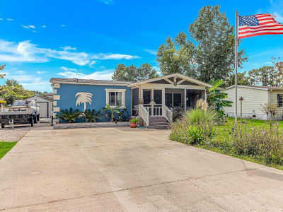 3272 Lyndon Dr Little River, SC 29566