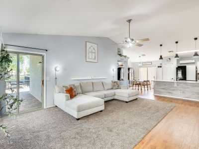 11822 W Softwind Dr Pine Knoll Shores, AZ 85373