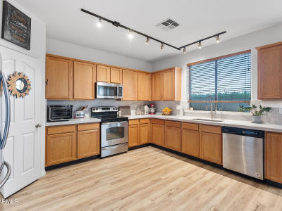 18035 E La Posada Ct Gold Canyon, AZ 85118