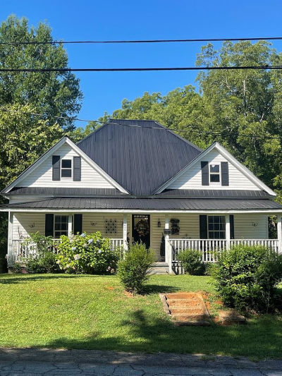 200 Whitehall St Abbeville, SC 29620