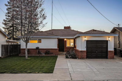 174 Warrington Ave Oakdale, CA 95361