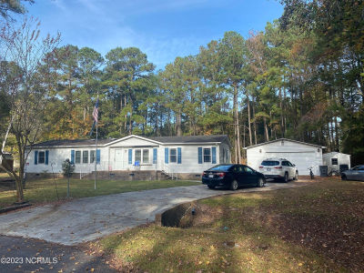 260 Bay Tree Ct NW Calabash, NC 28467