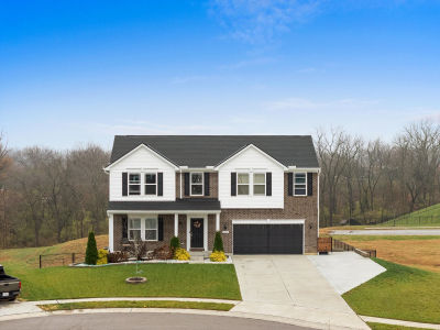 1804 Patton Dr Hebron, KY 41048