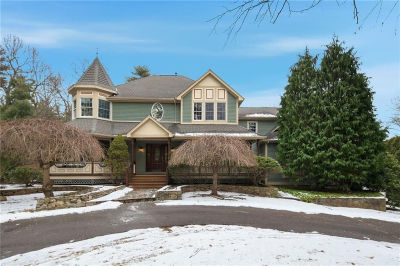 396 Love Ln Warwick, RI 02818