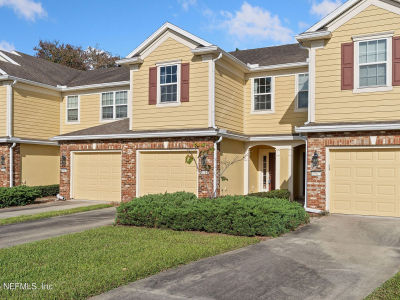 6865 Roundleaf Dr Jacksonville, FL 32258