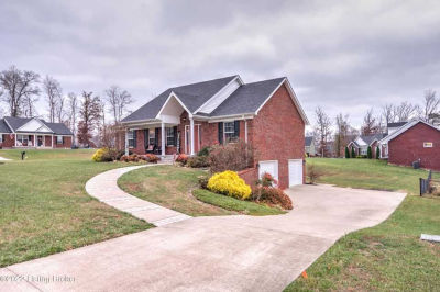 105 Lancaster Lane, Coxs Creek, KY, USA