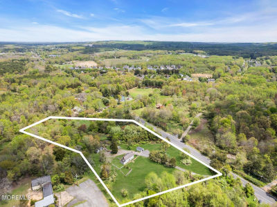 254 Tennent Rd Morganville, NJ 07751