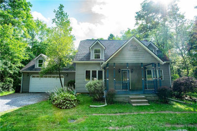 385 Wallace Run Rd Beaver Falls, PA 15010