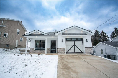 1820 W 11th St Beaver Falls, PA 15010