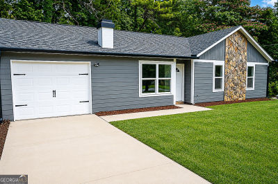 1818 Petite Ln Lithonia, GA 30058