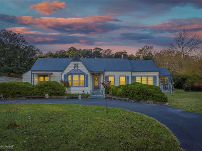 1701 N Pine St Vivian, LA 71082