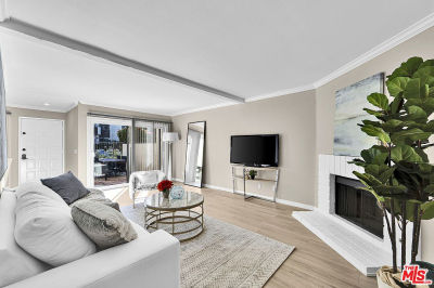 5800 Owensmouth Ave APT 40 Woodland Hills, CA 91367