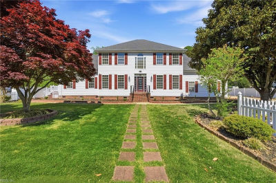 30 Holloway Rd Newport News, VA 23602