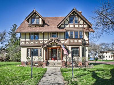 929 Elm Ave E Waseca, MN 56093