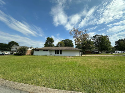 47 Elaine Cir Fort Oglethorpe, GA 30742