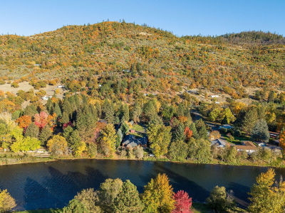 20413 Highway 62 Shady Cove, OR 97539