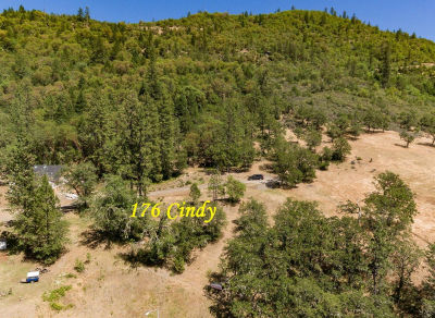 176 Cindy Way Shady Cove, OR 97539