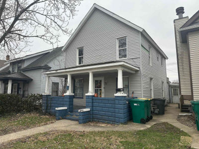 209 E 6th St Mishawaka, IN 46544