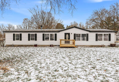 1628 S Spring St Mishawaka, IN 46544