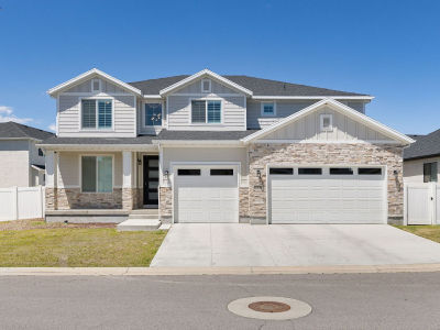 10938 S Glamis Dune Dr South Jordan, UT 84009