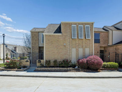 9403 Denbury Way Houston, TX 77025