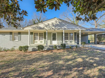 1087 Sharonton Way, Stone Mountain, GA, USA