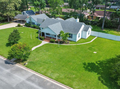 156 Circle Dr Cleveland, TX 77327