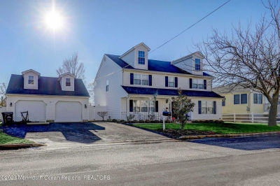 710 Lorillard Avenue, Union Beach, NJ, USA