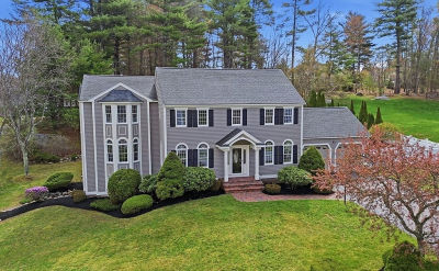 18 Chicory Rd Westford, MA 01886