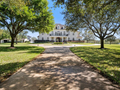 3622 River Forest Dr Richmond, TX 77406