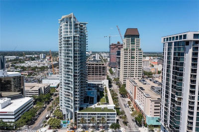 175 1st St S APT 406 Saint Petersburg, FL 33701