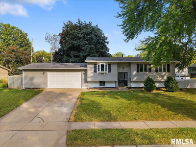 4153 Greenbrier Dr Bettendorf, IA 52722