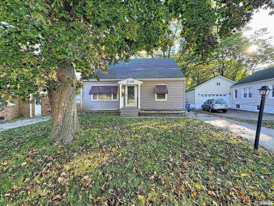 2130 10th St East Moline, IL 61244