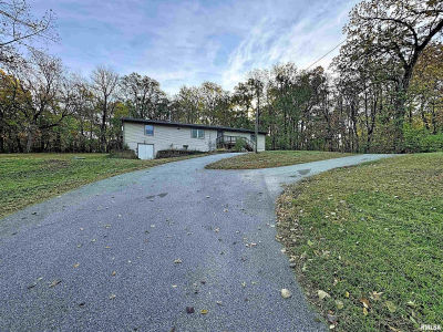 6520 Us Highway 150 Alpha, IL 61413