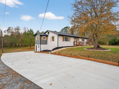 616 Ballenger Rd Gaffney, SC 29340