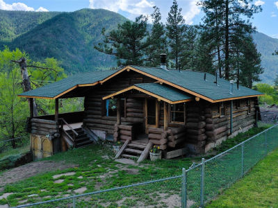 818 Rosehill Ln Alberton, MT 59820