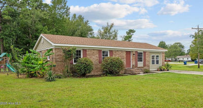 218 N Nunn St Havelock, NC 28532