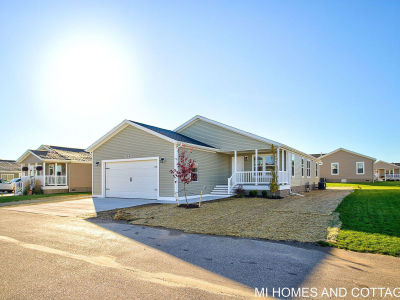 5216 Mulberry Ln Holland, MI 49423