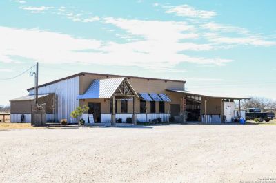 3534 Coughran Road, Pleasanton, TX, USA