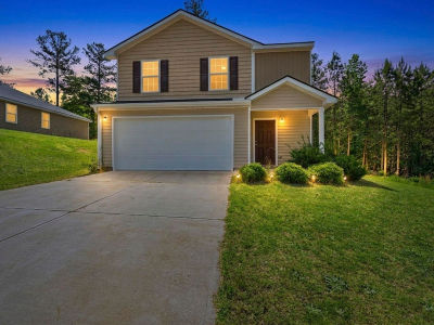 1553 Austin Dr Macon, GA 31217