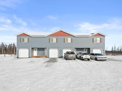 2000 Sunlit Fields Ct North Pole, AK 99705