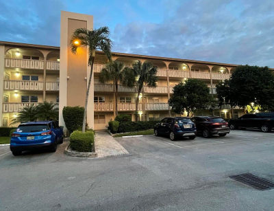 2302 Lucaya Ln APT D2 Coconut Creek, FL 33066