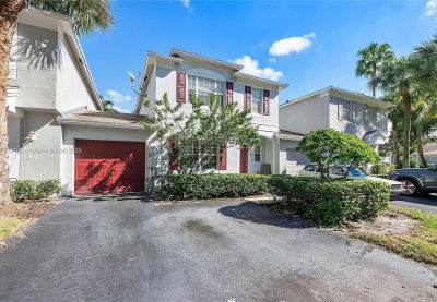 6004 Red Plum Ct Fort Lauderdale, FL 33321