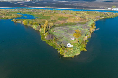 999511 W Rindge Rd Stockton, CA 95206