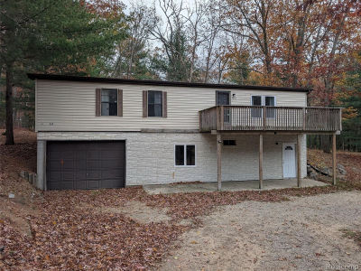 3817 S Townline Rd Prudenville, MI 48651