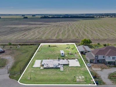 384 Choice Dr Palmer, TX 75152