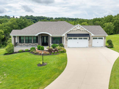 11278 Alea Ln Dubuque, IA 52003